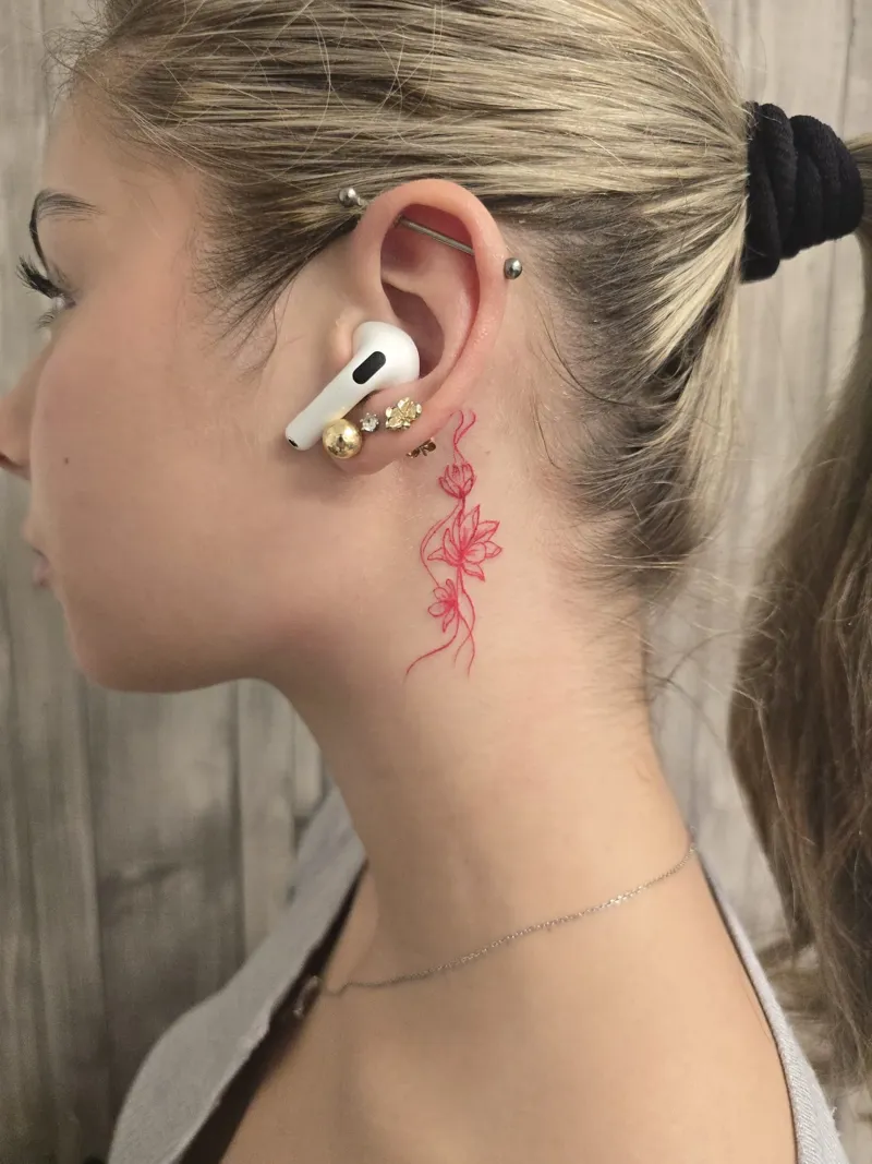 Tattoo flor en puntilla