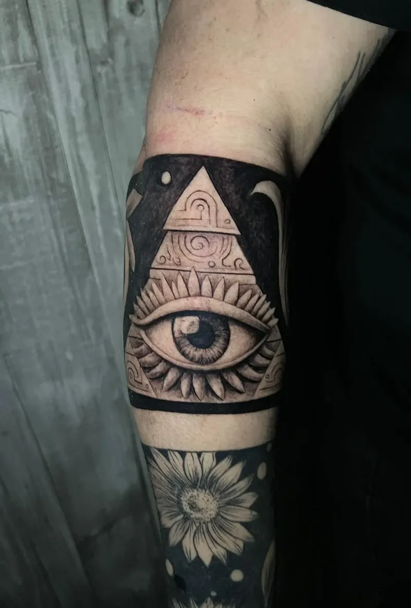 Tattoo Ojo Egipcio