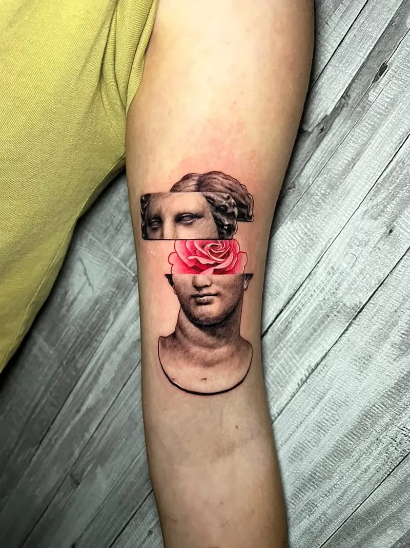 Tattoo Estatua