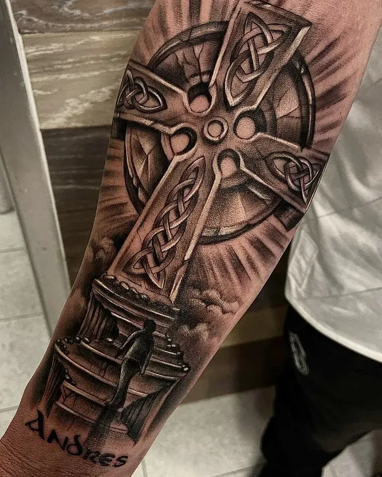 Tattoo Cruz