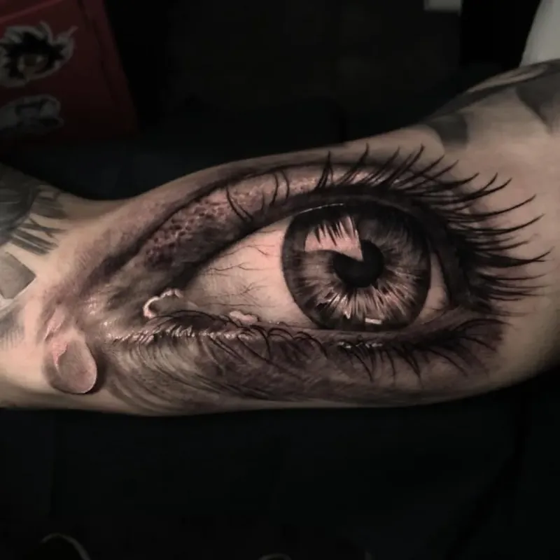 Tattoo Ojo Realista